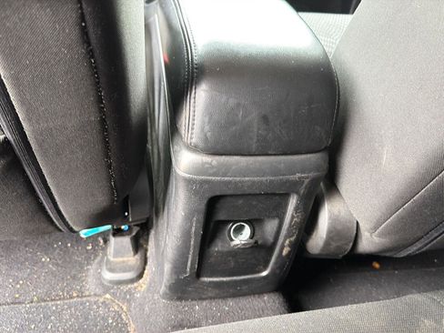 Used 2019 Dodge Journey SE w/ Connectivity Group FWD image 22