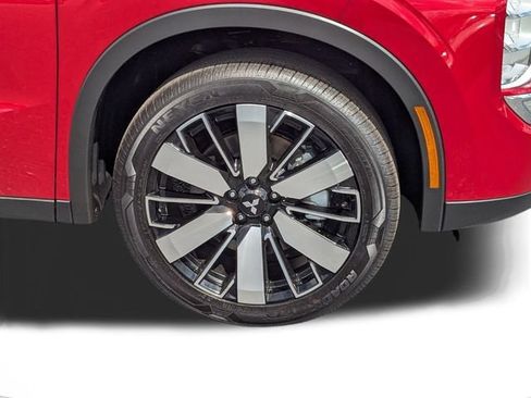 New 2026 Mitsubishi Outlander SE FWD image 10