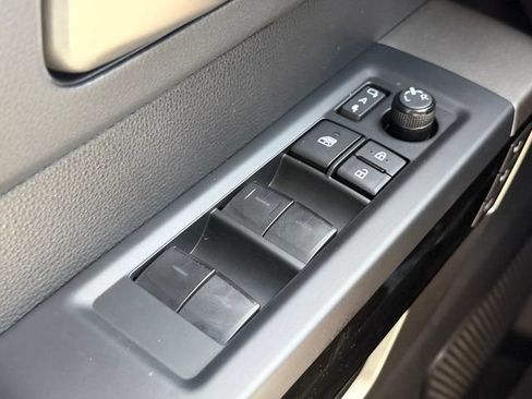 Certified 2025 Toyota Tundra Limited AWD/4WD image 23
