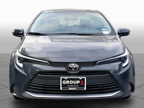 Used 2026 Toyota Corolla XLE FWD image 4