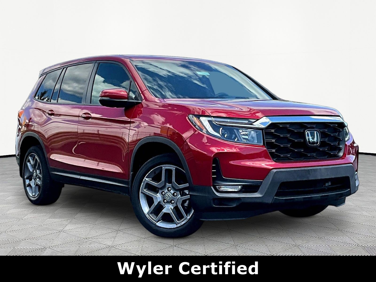 Used 2023 Honda Passport EX-L image 3
