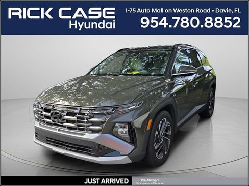 Used 2025 Hyundai Tucson Limited FWD image 1