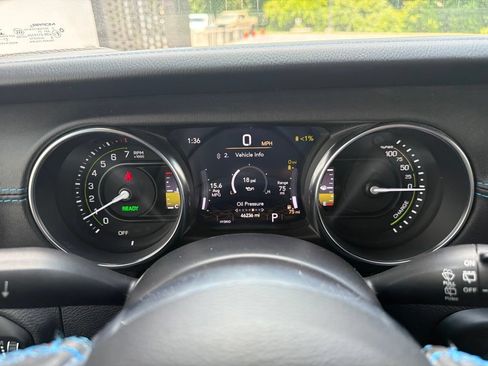 Used 2021 Jeep Wrangler Unlimited Rubicon 4xe w/ Cold Weather Group AWD/4WD image 66