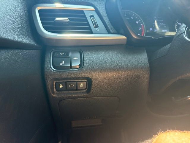 Used 2019 Kia Optima S w/ S Panoramic Sunroof Package FWD image 27