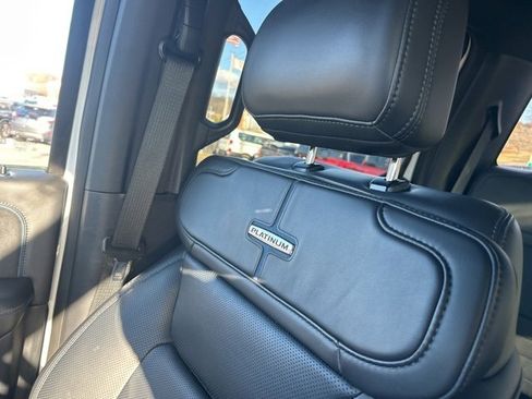 Used 2025 Ford F450 Platinum w/ FX4 Off-Road Package image 29