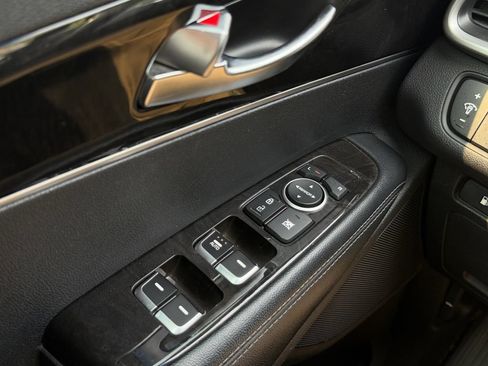 Used 2016 Kia Sorento FWD w/ LX Convenience Package image 10