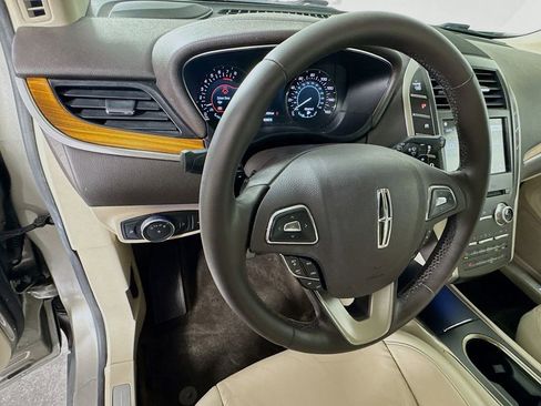 Used 2017 Lincoln MKC Select w/ Select Plus Package image 11