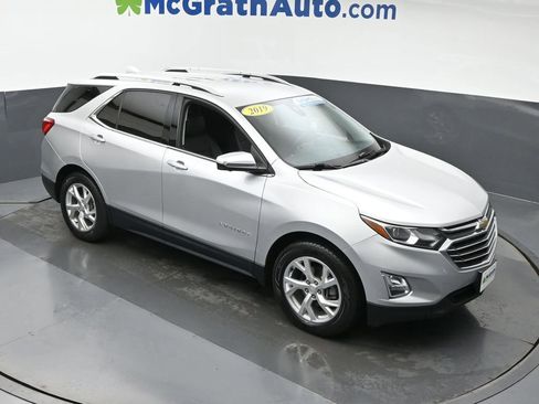 Used 2019 Chevrolet Equinox Premier image 3
