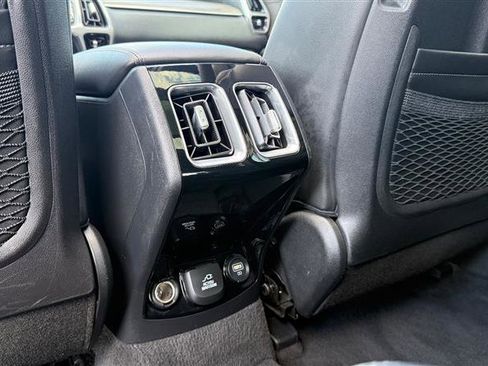 Used 2023 Kia Sorento SX Prestige image 27