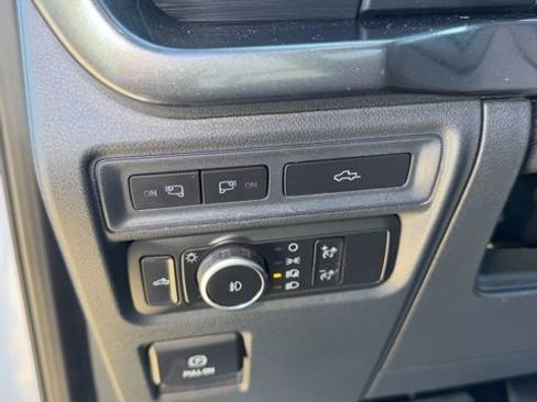 Used 2022 Ford F150 XLT w/ Equipment Group 302A High image 13