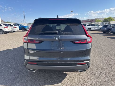 Used 2024 Honda CR-V Sport image 4