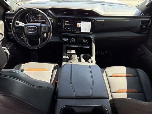Used 2025 GMC Sierra 1500 AT4 AWD/4WD image 19