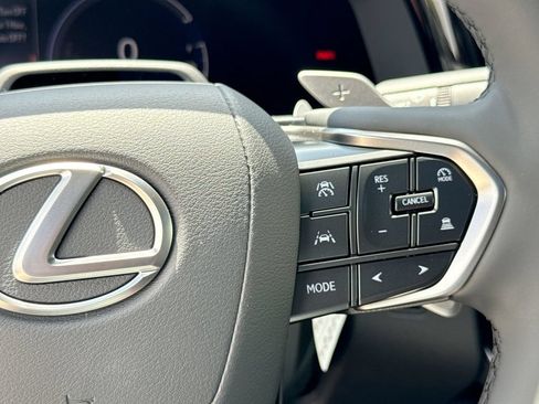 Used 2026 Lexus RZ 350e 2WD w/ Convenience Package image 27