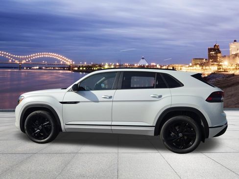 New 2026 Volkswagen Atlas Cross Sport SEL R-Line AWD/4WD image 3