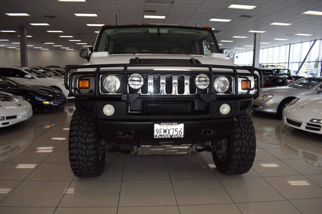 Used 2003 HUMMER H2 w/ Preferred Equipment Group AWD/4WD image 2