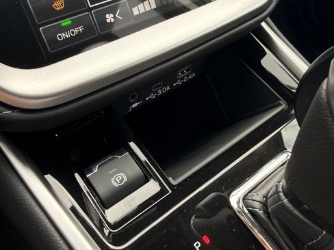 New 2025 Subaru Outback Premium image 12