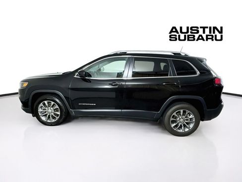 Used 2020 Jeep Cherokee Latitude Plus w/ Cold Weather Group FWD image 4