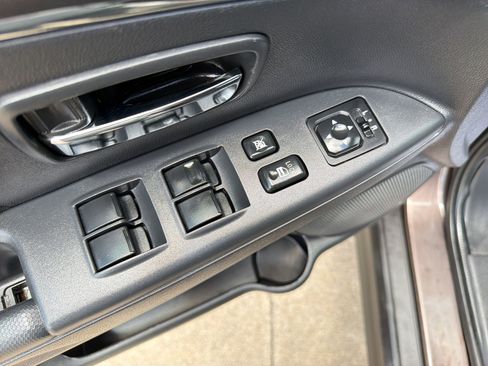 Used 2020 Mitsubishi Outlander Sport ES FWD image 18