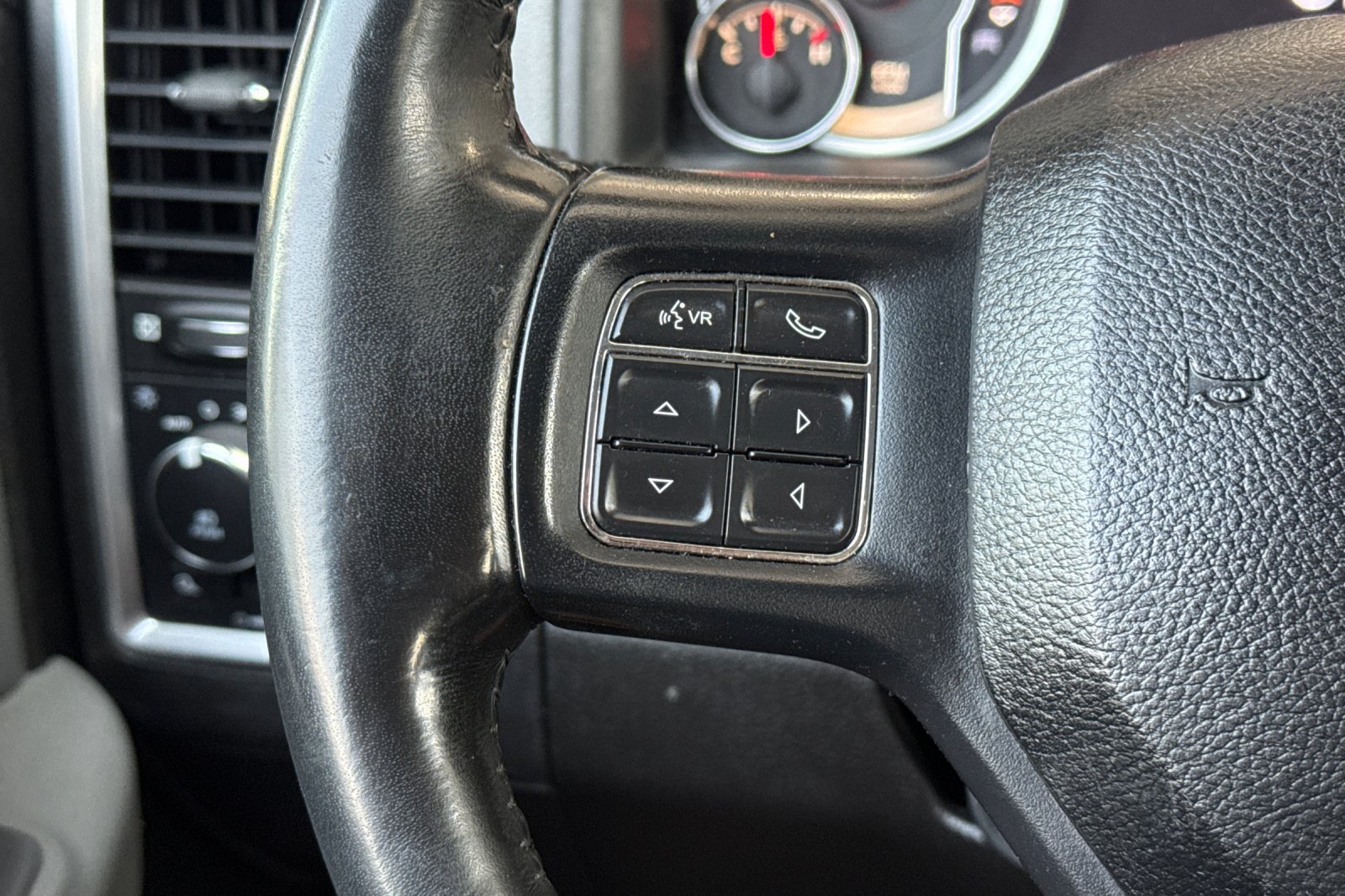 Used 2018 RAM 2500 Big Horn AWD/4WD image 33