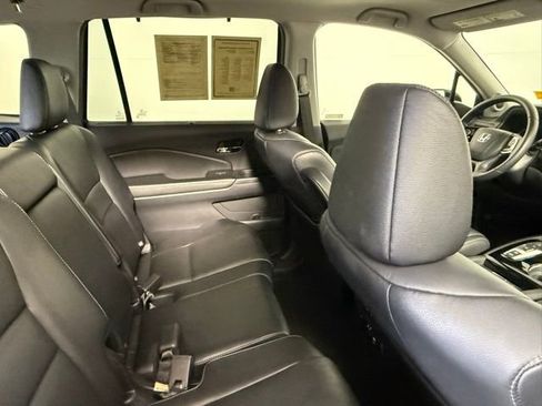 Used 2019 Honda Pilot Touring image 44
