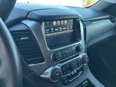 Used 2016 Chevrolet Suburban LS RWD image 22