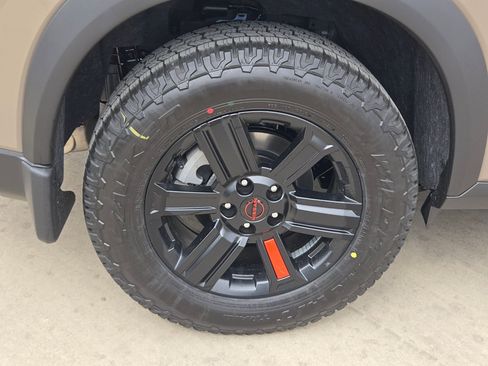 New 2026 Nissan Rogue SV AWD/4WD image 22