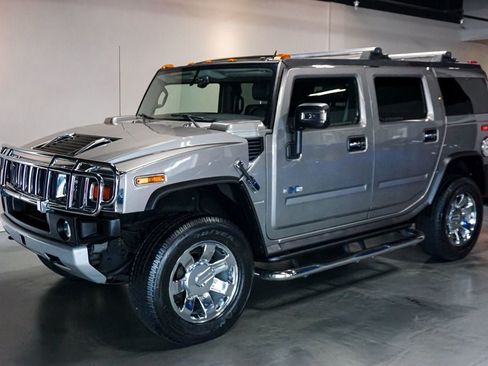 Used 2009 HUMMER H2 Luxury AWD/4WD image 5