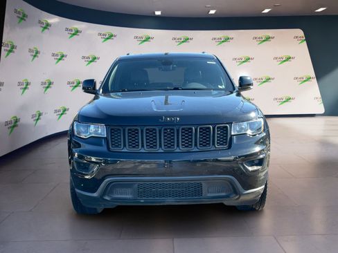 Used 2017 Jeep Grand Cherokee Limited AWD/4WD image 6