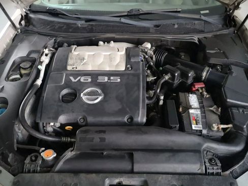 Used 2005 Nissan Maxima 3.5 SL w/ (T05) Navigation System Pkg image 24