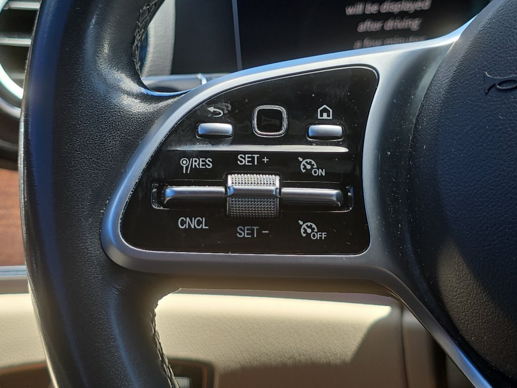 Used 2020 Mercedes-Benz E 350 Sedan image 13