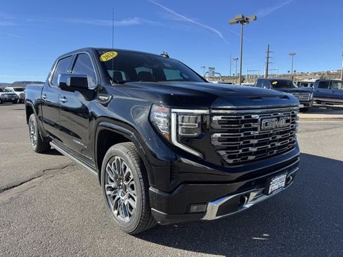 Used 2023 GMC Sierra 1500 Denali Ultimate image 7