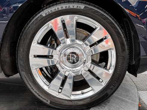 Used 2020 Rolls-Royce Cullinan AWD/4WD image 11