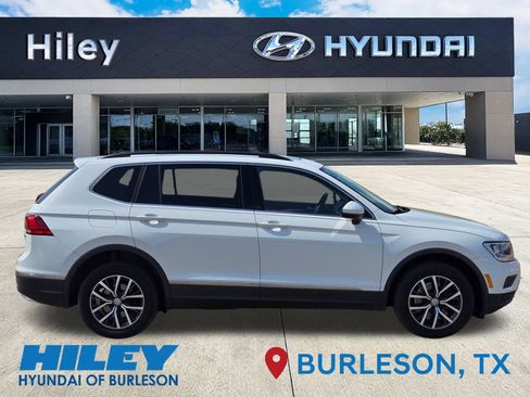 Used 2020 Volkswagen Tiguan SE AWD/4WD image 3