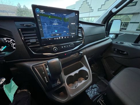 Used 2024 Ford Transit 350 XLT image 19