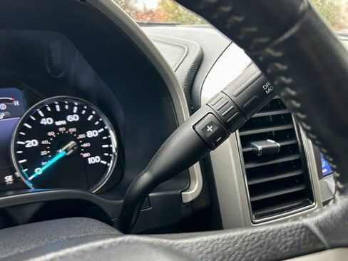 Used 2020 Ford F350 Lariat image 16