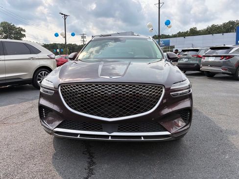 Used 2022 Genesis GV70 2.5T w/ Advanced Package AWD/4WD image 2