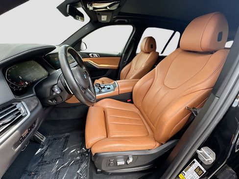 Used 2022 BMW X5 xDrive40i w/ M Sport Package image 21