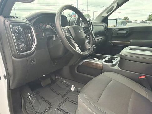 Used 2021 Chevrolet Silverado 1500 LT Trail Boss w/ Convenience Package II AWD/4WD image 18