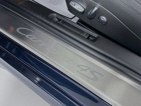 Used 2010 Porsche 911 Carrera 4S image 16