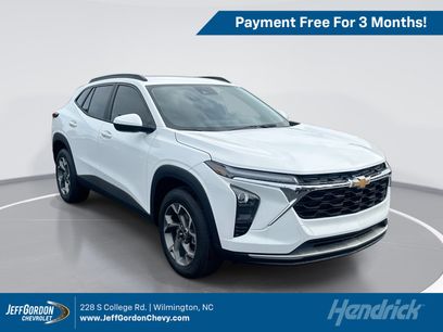 Used 2026 Chevrolet Trax LT w/ Driver Confidence Package