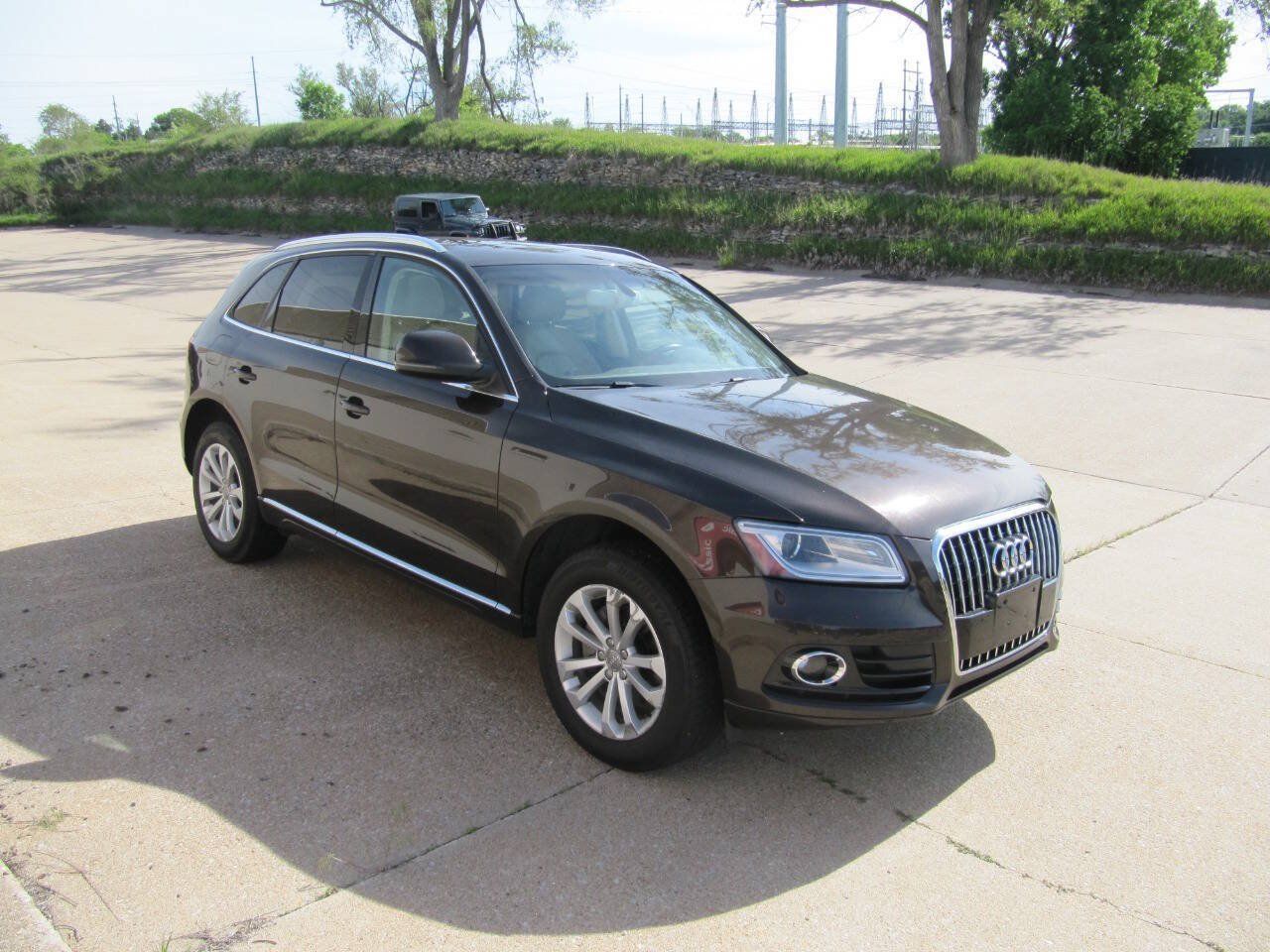 Used 2013 Audi Q5 2.0T Premium Plus AWD/4WD image 4