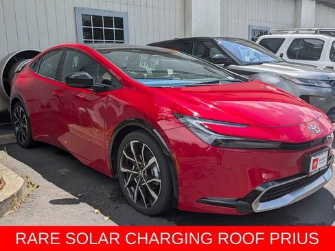 Used 2026 Toyota Prius Plug-In Hybrid w/ Limited Premium Package FWD image 8