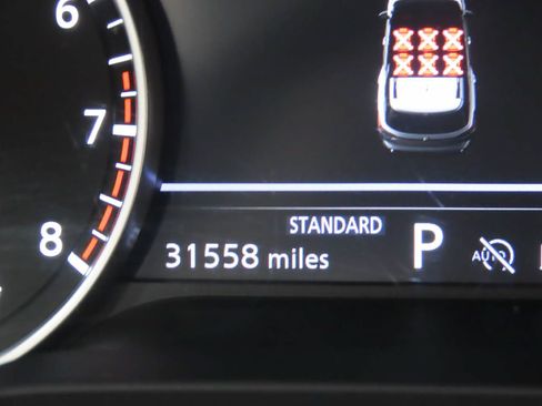 Used 2023 Nissan Pathfinder S FWD image 10