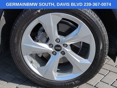 Used 2021 Audi Q5 Prestige AWD/4WD image 12
