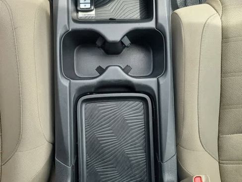 Used 2017 Honda CR-V EX image 15