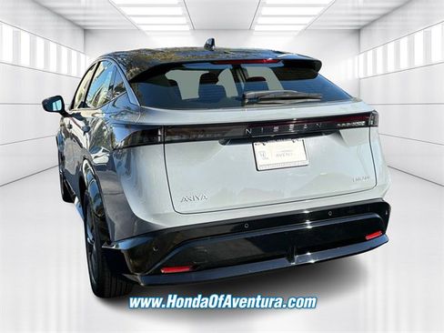 Used 2024 Nissan Ariya FWD image 5
