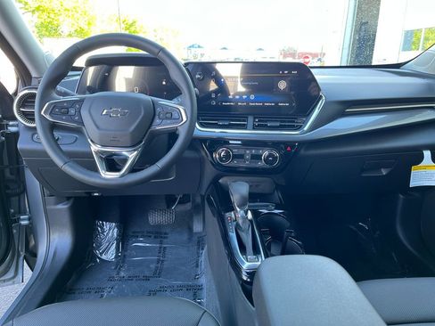 New 2026 Chevrolet Trax ACTIV w/ Driver Confidence Package FWD image 12
