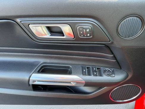 Used 2022 Ford Mustang GT Premium w/ Equipment Group 401A RWD image 17