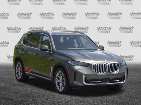 Certified 2026 BMW X5 xDrive40i AWD/4WD image 2