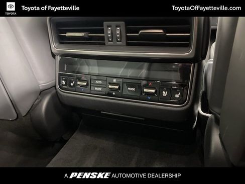 Used 2023 Lexus LX 600 4WD w/ Appearance Package image 10